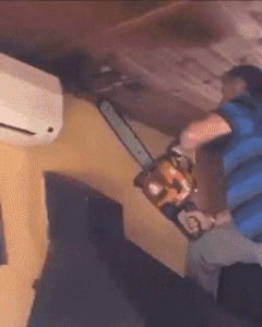 林業「木を切るだけです、ストレスありません、筋肉ムキムキになります」←この仕事www