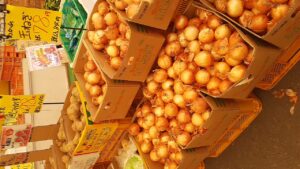 【悲報】ワイ自炊厨、玉ねぎ高すぎて萎え…