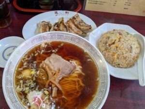 【悲報】男の好きな食べ物、酷すぎる…
