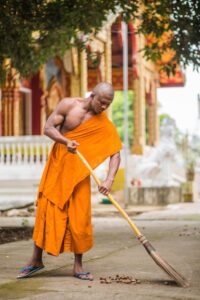 【画像】タイの僧侶の筋肉、ヤバすぎるwwwwwwwwwwwwwww