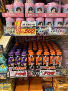 【韓ビニ】ビビン麺、ホットク、キンパ…BTSが愛する韓国グルメも気軽に買える！ 話題の「韓ビニ」で売れ筋商品を調べてみた