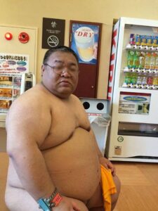 【悲報】「君いい身体してるね」、全国のスポーツジムで声掛け相次ぐ!!!